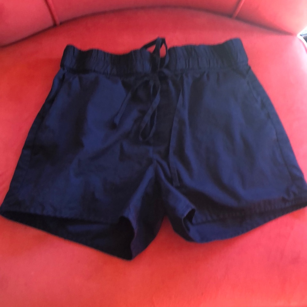 EUC Banana Republic shorts size 0